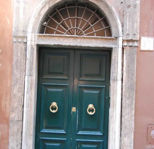 Giulio Caesar Tatil Evi Roma